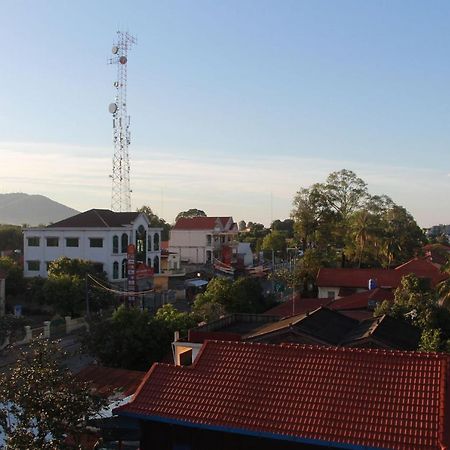 Pama Hotel Kampong Chhnang Экстерьер фото
